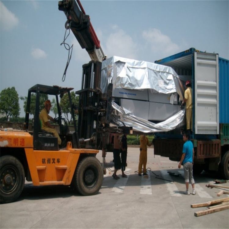 丹江口附近的随车吊出租服务：选择指南与注意事项