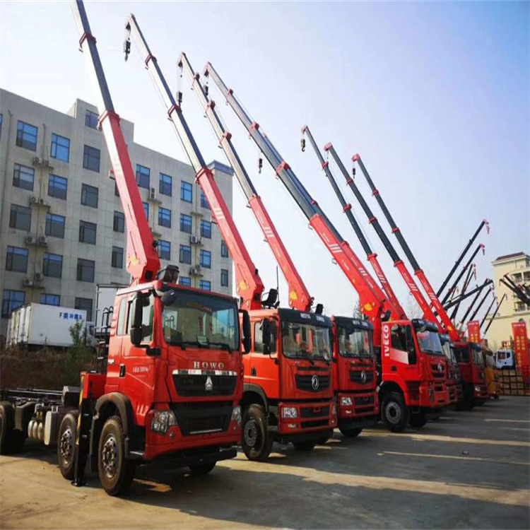 丹江口租专业吊车电话