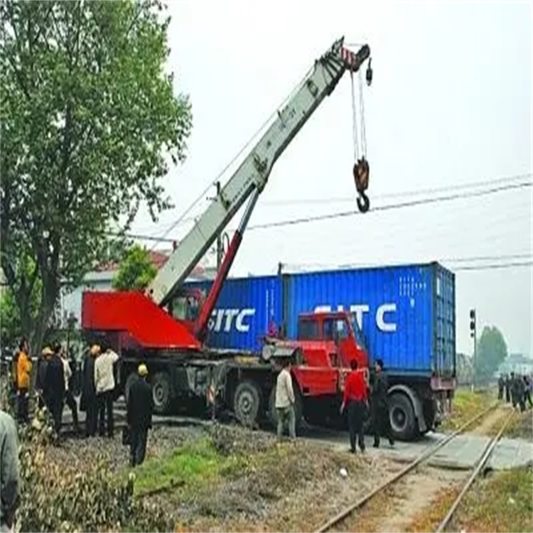 丹江口如何快速找到附近的吊车救援公司